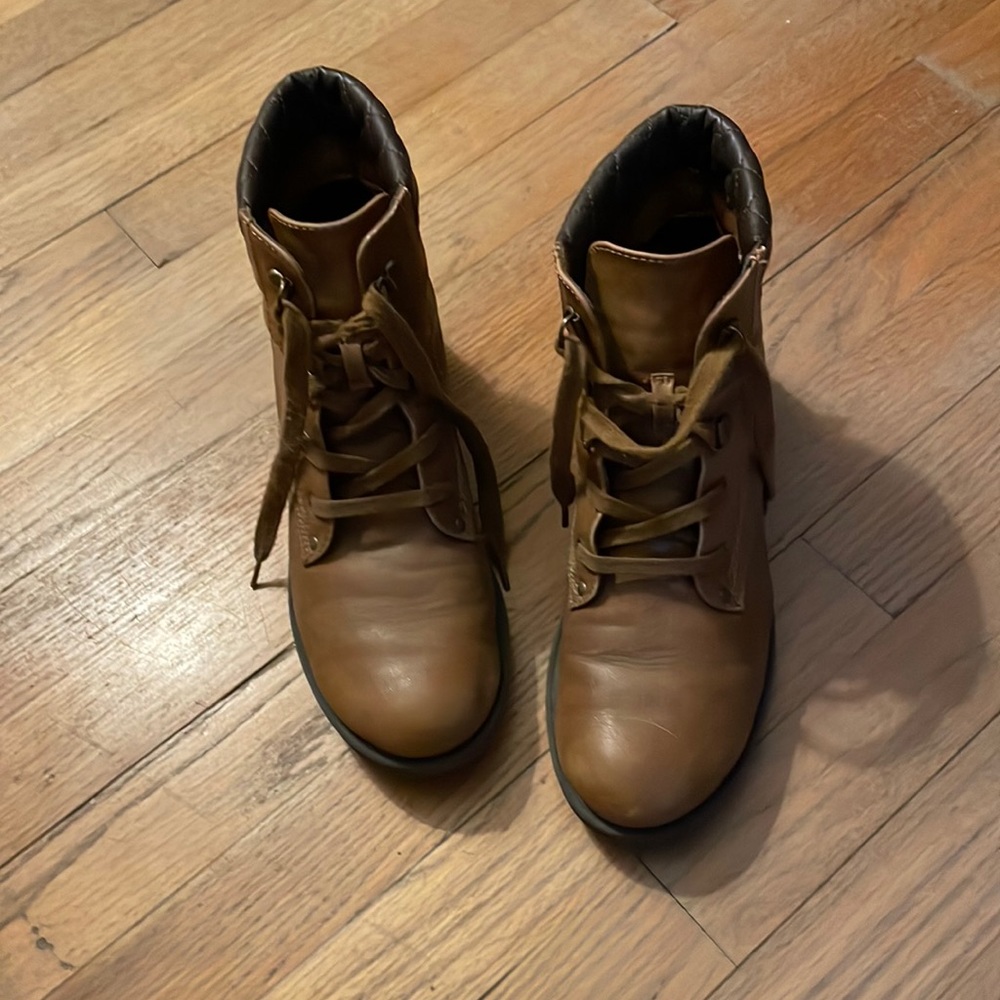 Brown tie boots